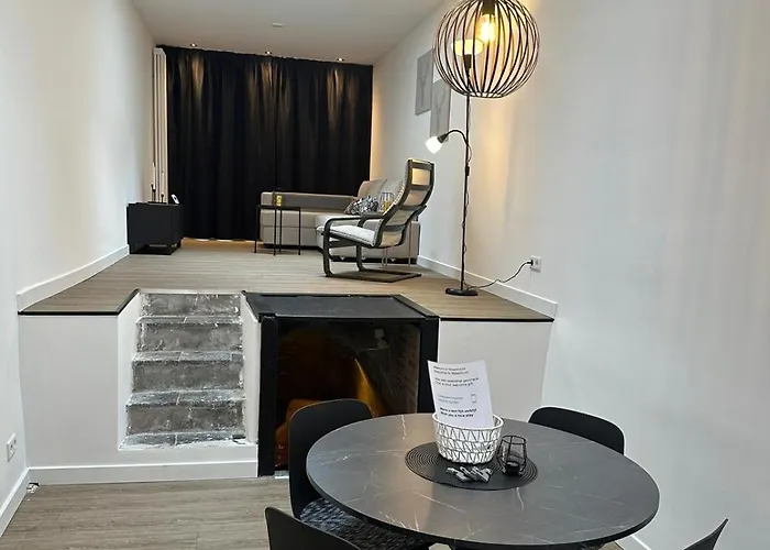 Luxe Pas Gerenoveerd Monumentaal * Маастрихт