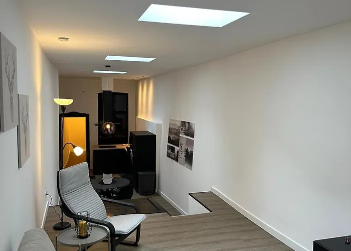 Luxe Pas Gerenoveerd Monumentaal * Маастрихт